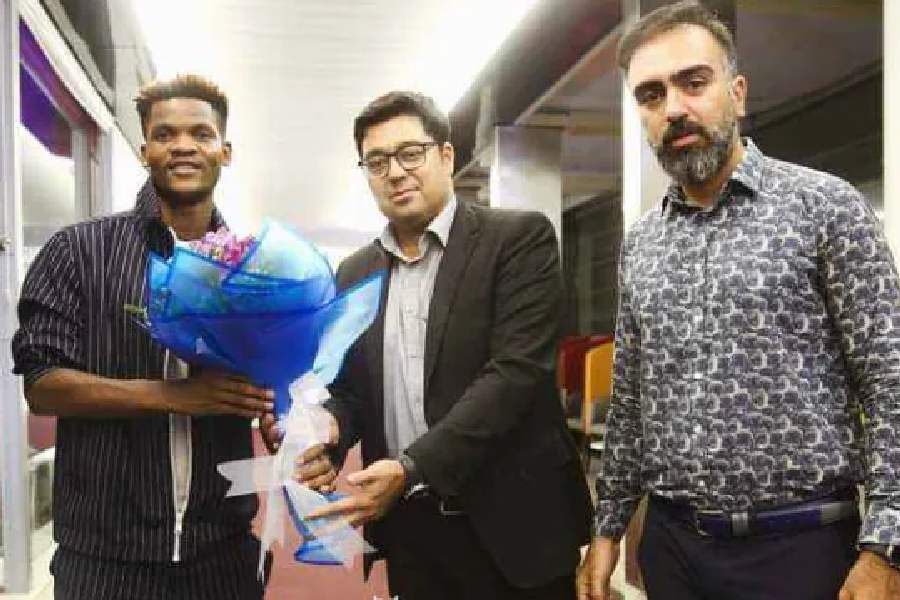 Didier Ndong s’engage avec Esteghlal FC, officialisation imminente