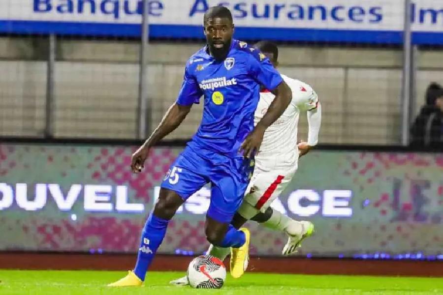 Bruno Ecuele Manga vers le CF Mounana ?