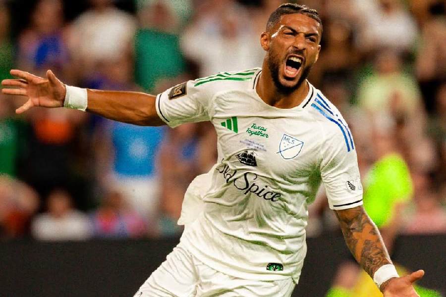 Denis Bouanga