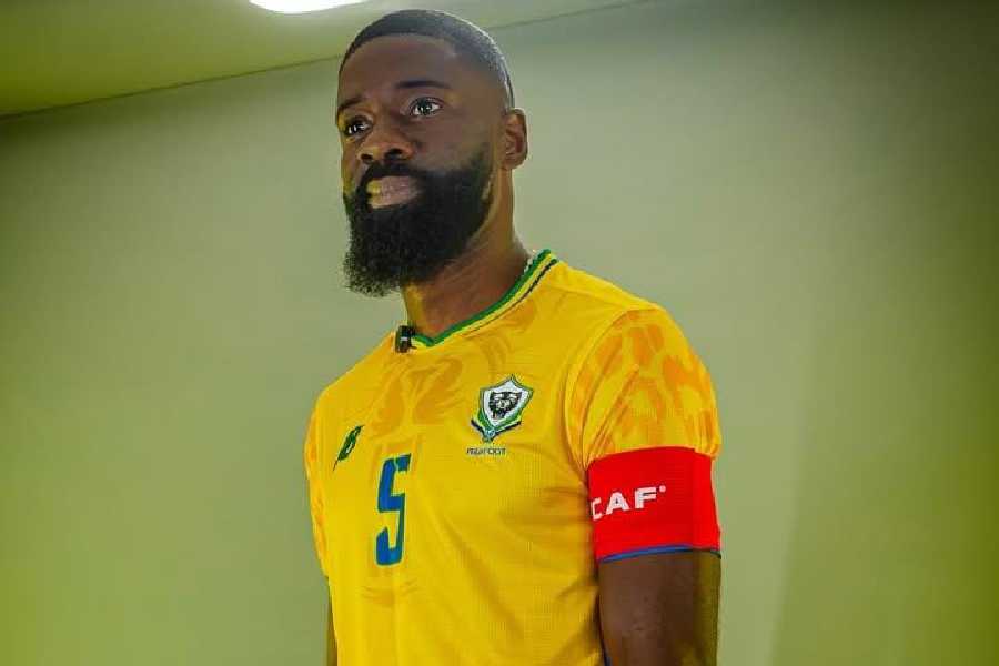 Bruno Ecuélé-Manga